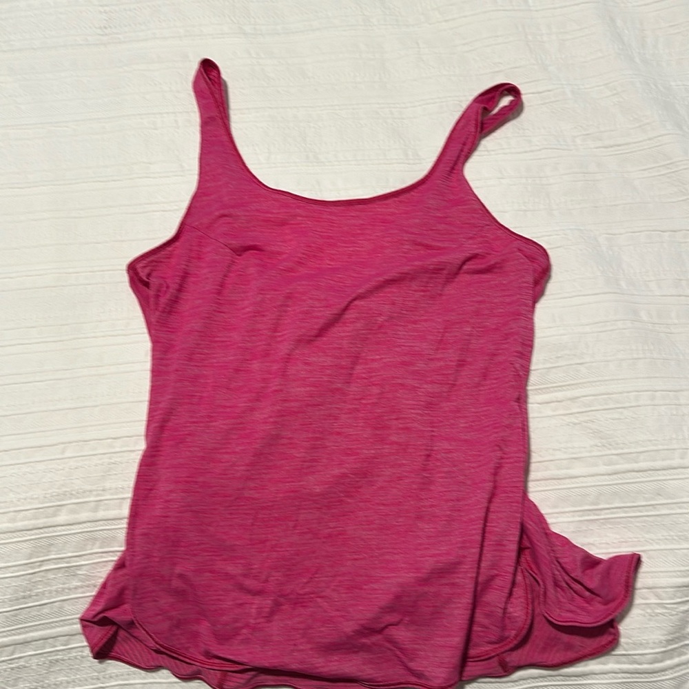 Lululemon Women's loose fit vented back tank top pink size Medium (est)